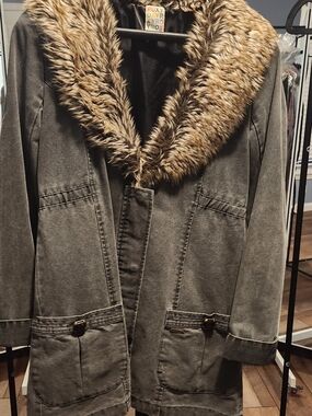 Roxy Women's Gray Parka Jacket with Faux Fur Trim